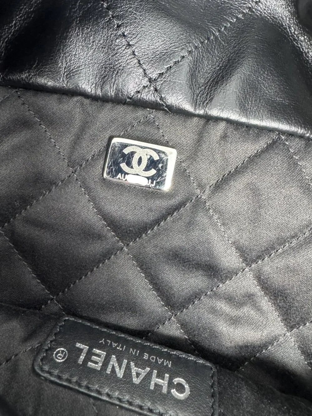 Chanel Calfskin Quilted Regular Chanel 22 So Black